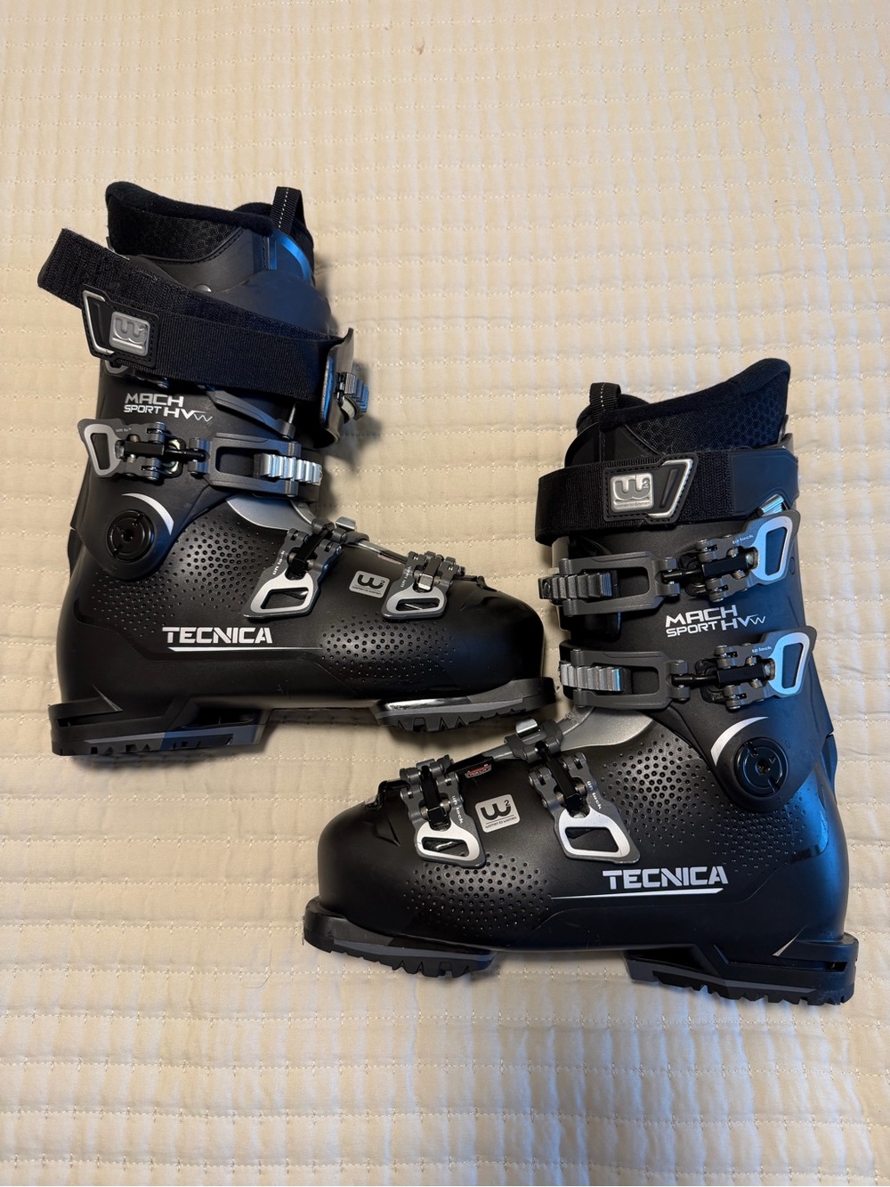 Tecnica Men's Black Ski Boots Mach Sport HV with Silver Buckles